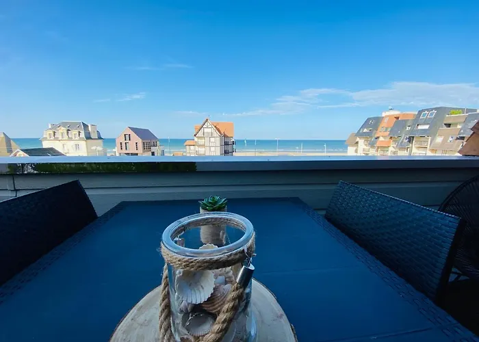 Le Balbec Vue Sur Mer