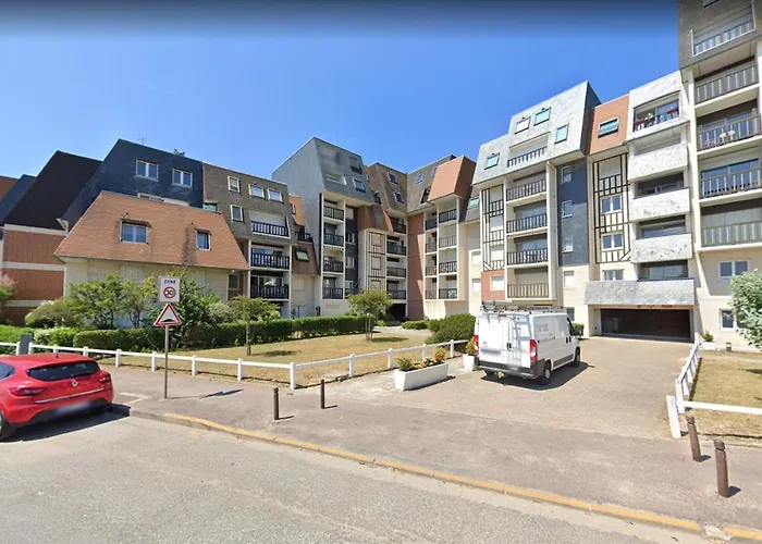 Le Balbec Vue Sur Mer